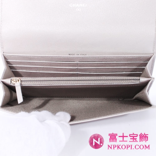 シャネル ジャケット 長財布 シルバー A50136